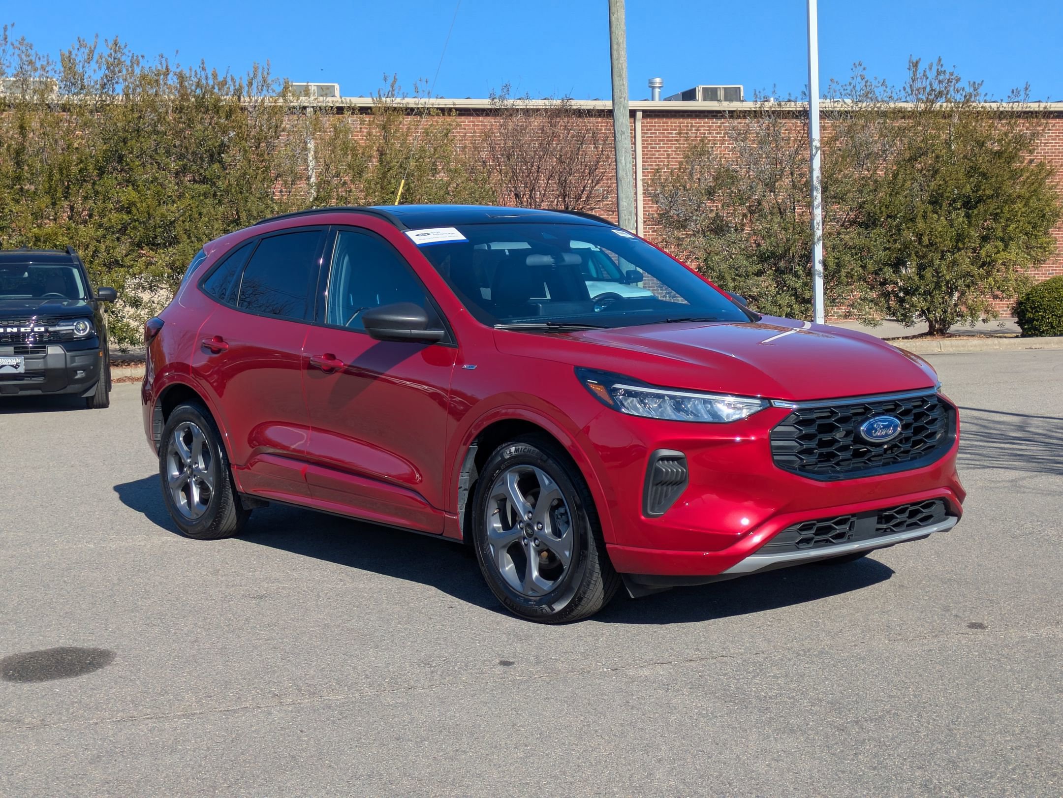 Certified 2023 Ford Escape ST-Line image 9