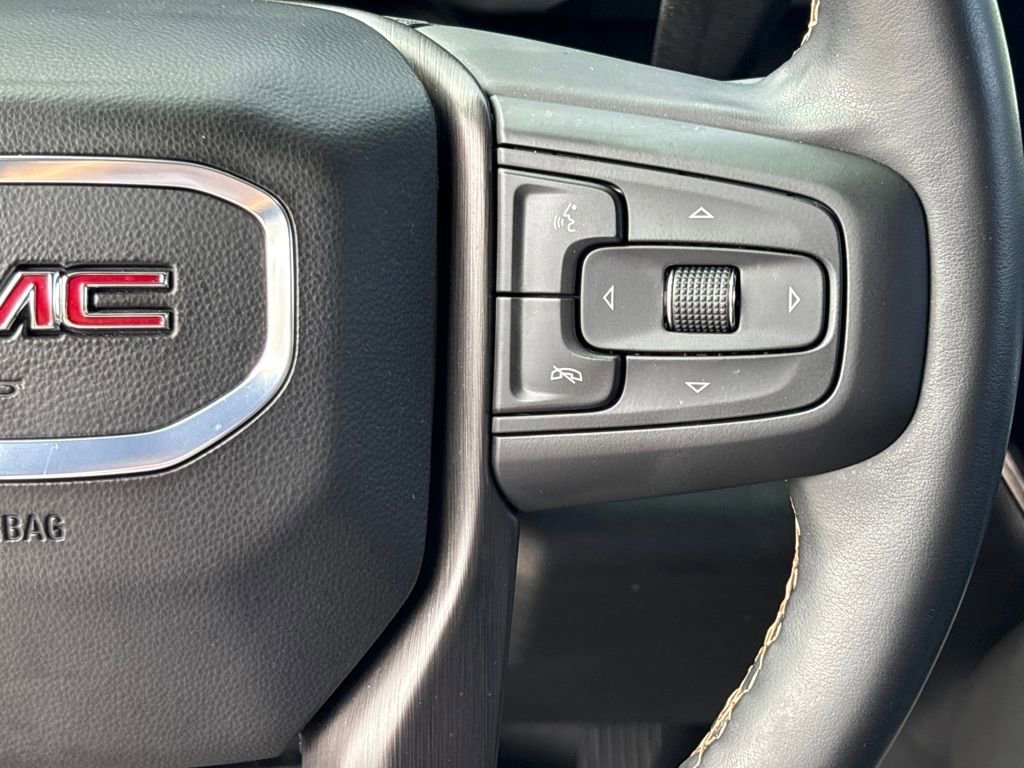 Used 2025 GMC Sierra 2500 AT4 w/ AT4 Premium Plus Package image 21