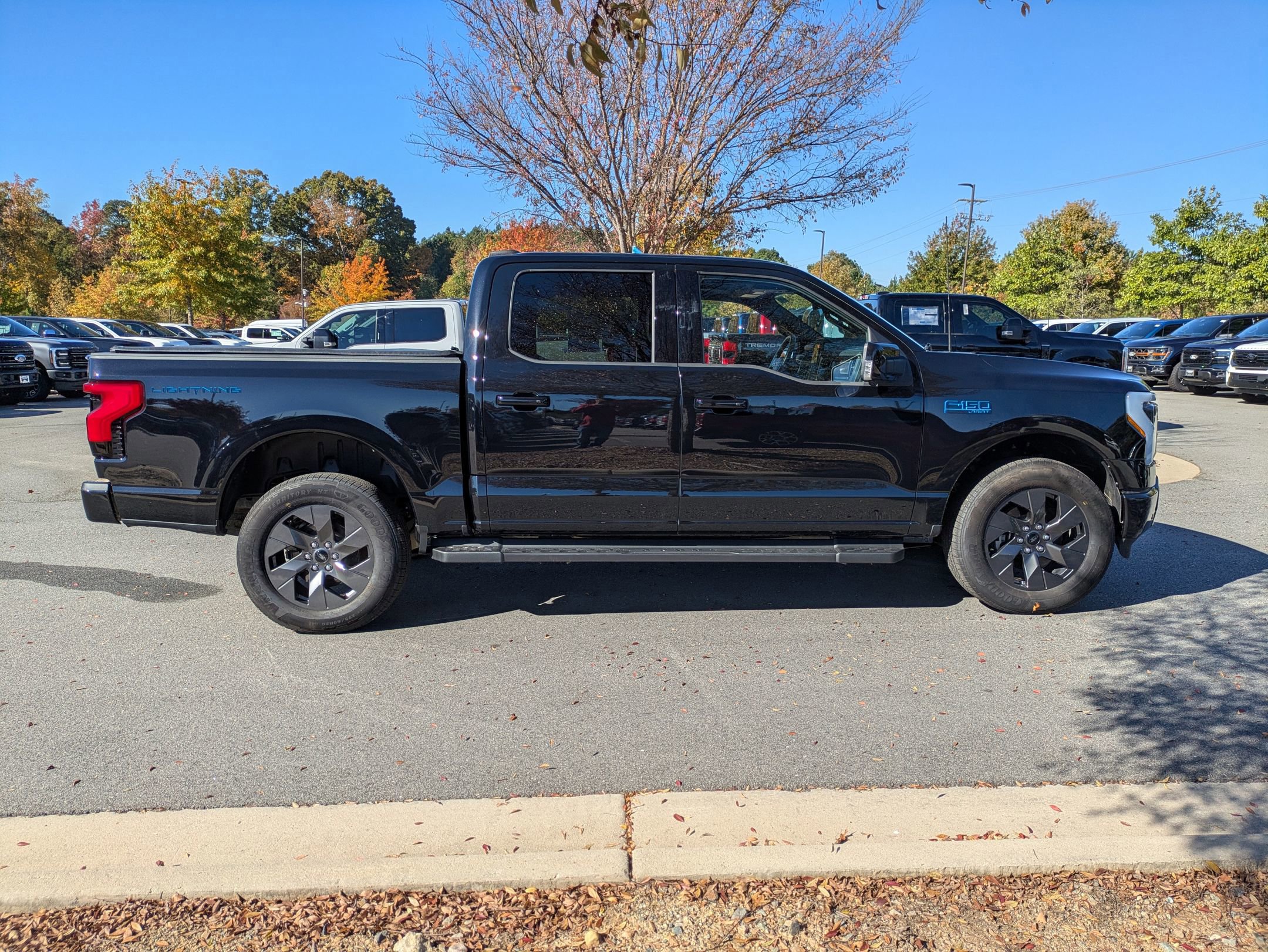 Certified 2024 Ford F150 Lightning Lariat image 8