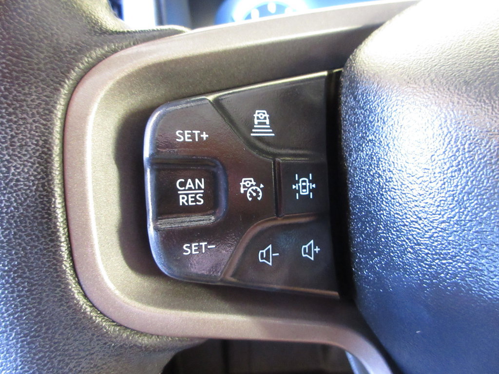 Certified 2025 Ford Bronco Badlands AWD/4WD image 15