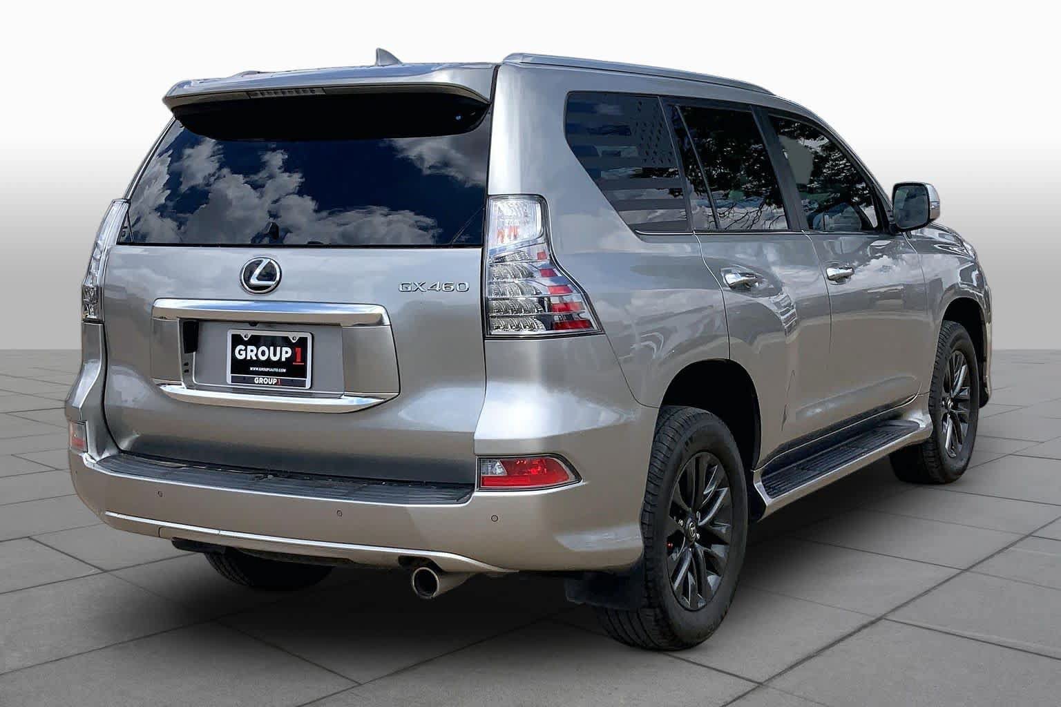 Used 2020 Lexus GX 460 Premium w/ Premium Package AWD/4WD image 13