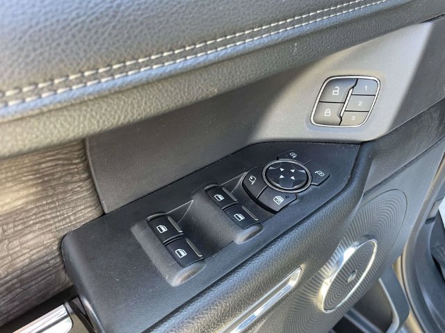 Certified 2020 Ford Expedition Limited w/ Special Edition Package AWD/4WD image 19
