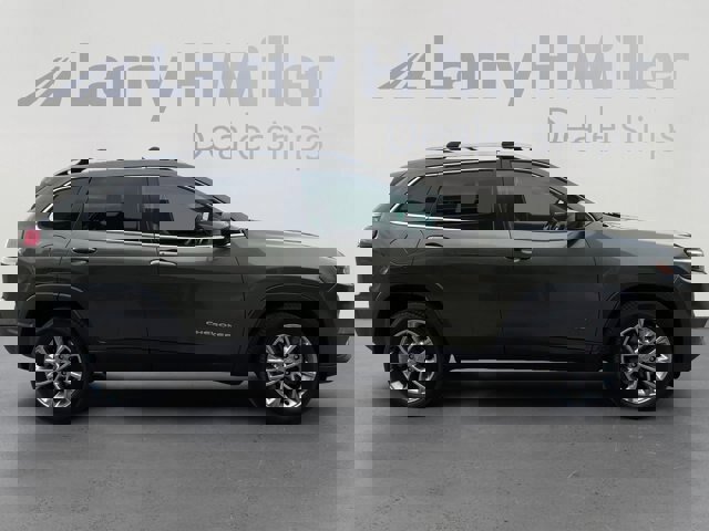 Used 2019 Jeep Cherokee Latitude Plus image 6