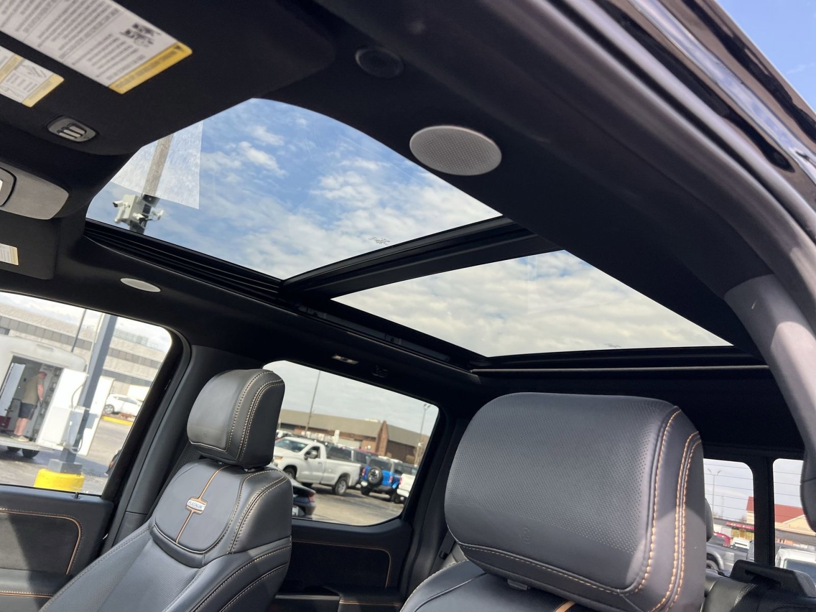 Certified 2023 Ford F150 Platinum w/ Equipment Group 701A High image 24