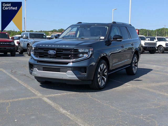 Certified 2025 Ford Expedition Platinum w/ Driver's Package