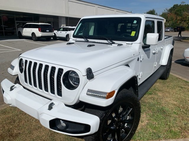 Used 2021 Jeep Gladiator Overland image 6