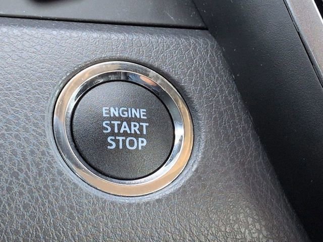 Used 2021 Toyota Camry XSE image 27