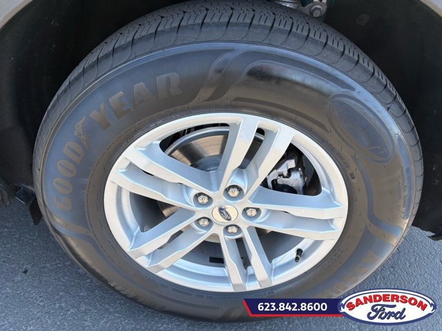 Certified 2022 Ford Explorer XLT w/ Equipment Group 202A RWD image 10