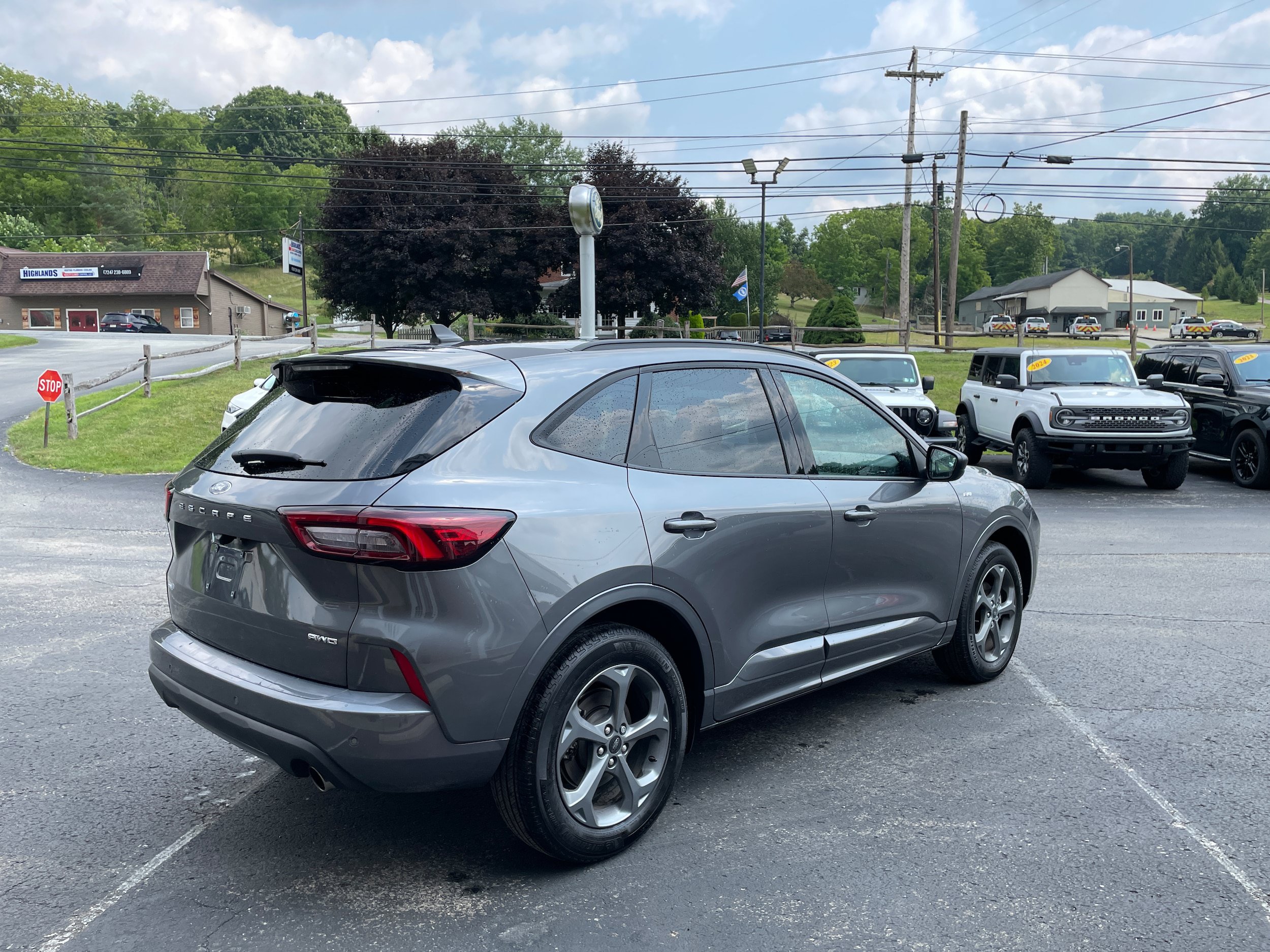 Certified 2024 Ford Escape ST-Line w/ Tech Pack #1 AWD/4WD image 5