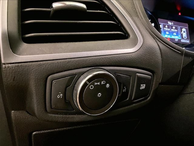 Certified 2020 Ford Edge SE FWD image 30