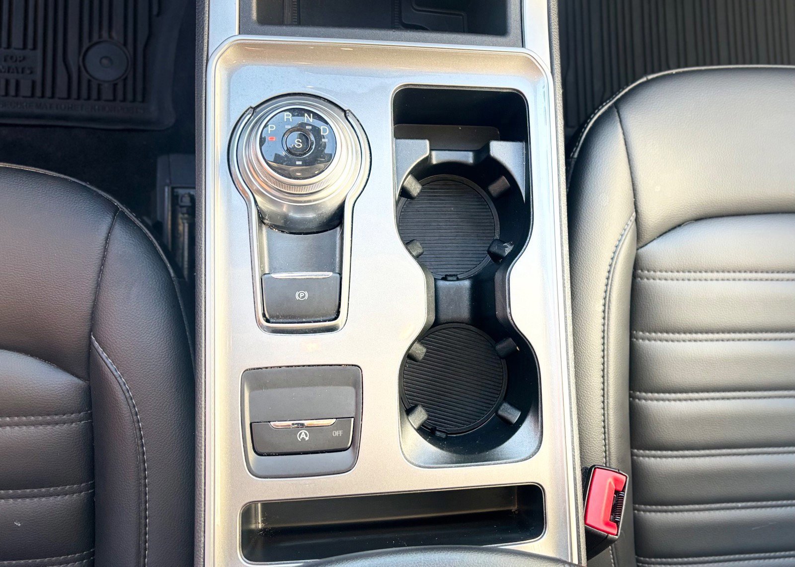 Certified 2024 Ford Edge SEL w/ Convenience Package image 47