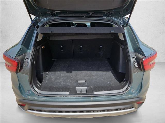 Used 2025 Chevrolet Trax LT image 6