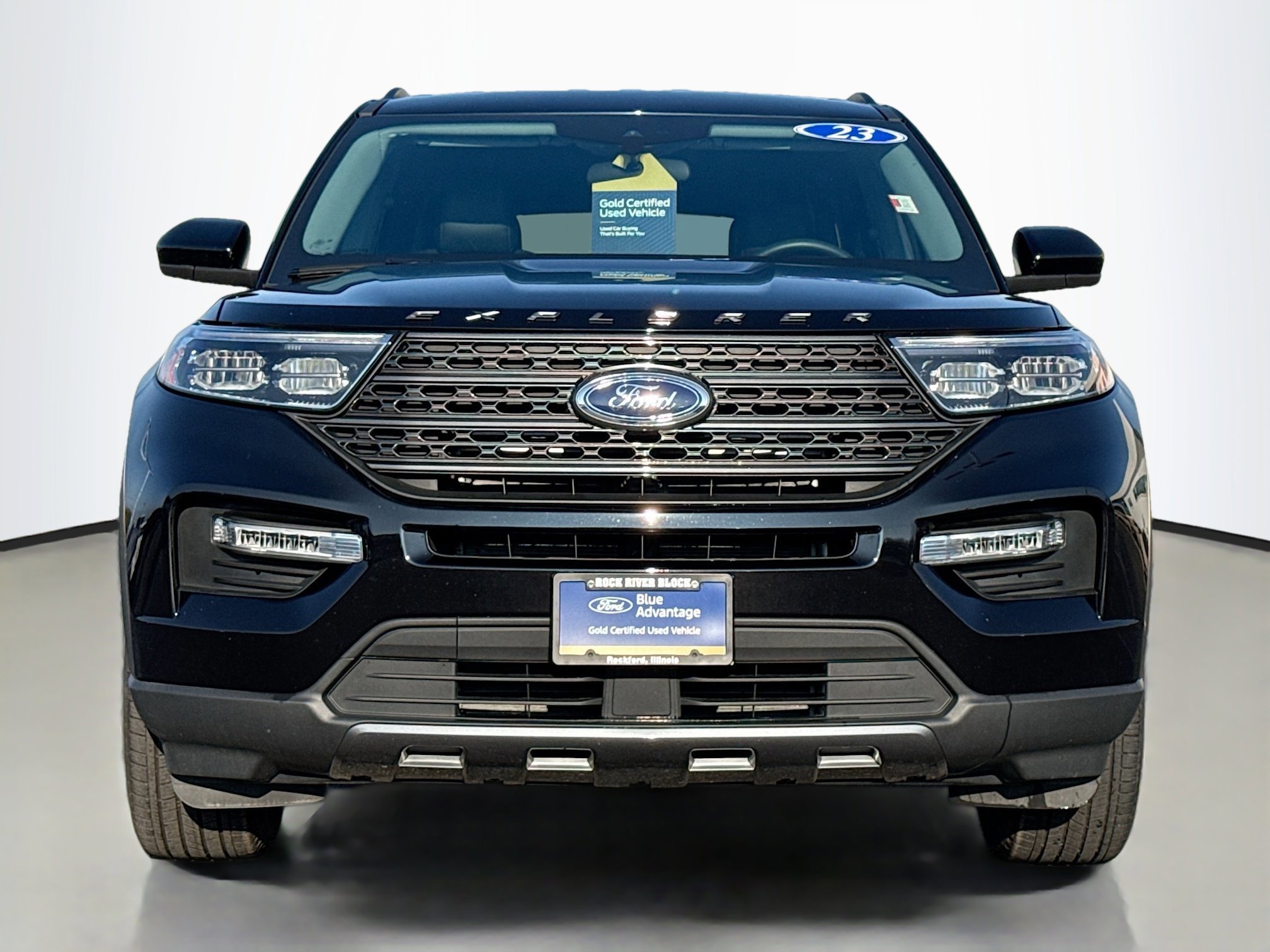 Certified 2023 Ford Explorer XLT w/ Equipment Group 202A image 5