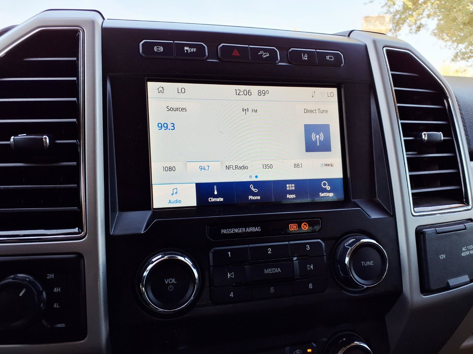 Certified 2021 Ford F250 Lariat w/ Lariat Value Package AWD/4WD image 24