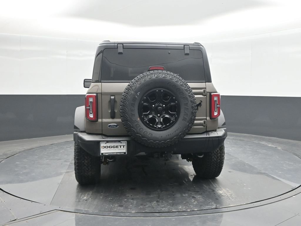Certified 2025 Ford Bronco Badlands image 5