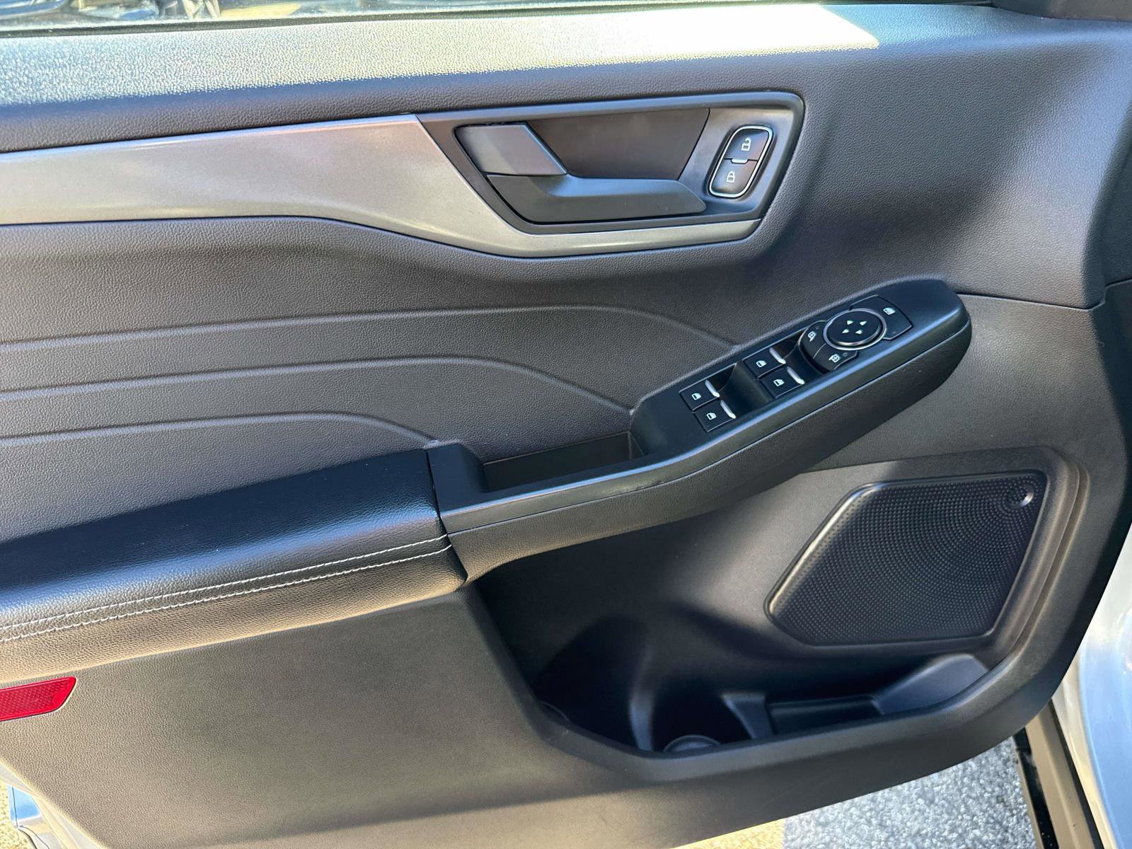 Certified 2024 Ford Escape Active image 21