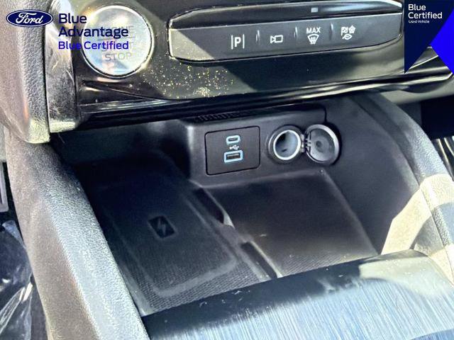 Certified 2023 Ford Escape Platinum w/ Premium Technology Package AWD/4WD image 27