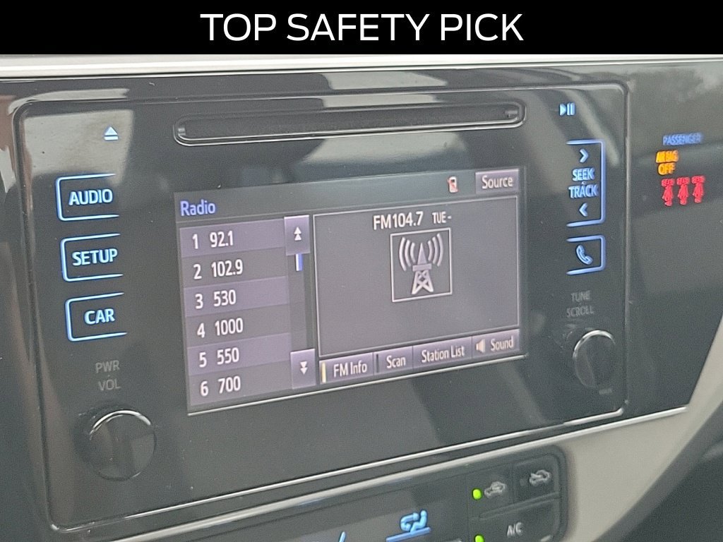 Used 2019 Toyota Corolla LE FWD image 26