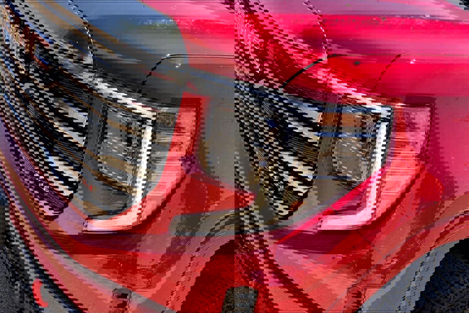 Used 2024 GMC Sierra 1500 AT4 w/ Technology Package image 28