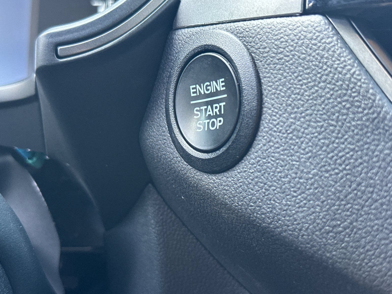 Certified 2023 Ford Escape Active FWD image 25