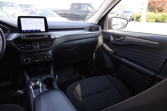 Certified 2025 Ford Escape Active FWD image 25
