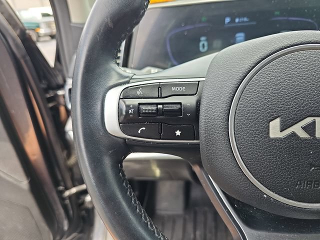 Used 2023 Kia Sportage EX FWD image 13