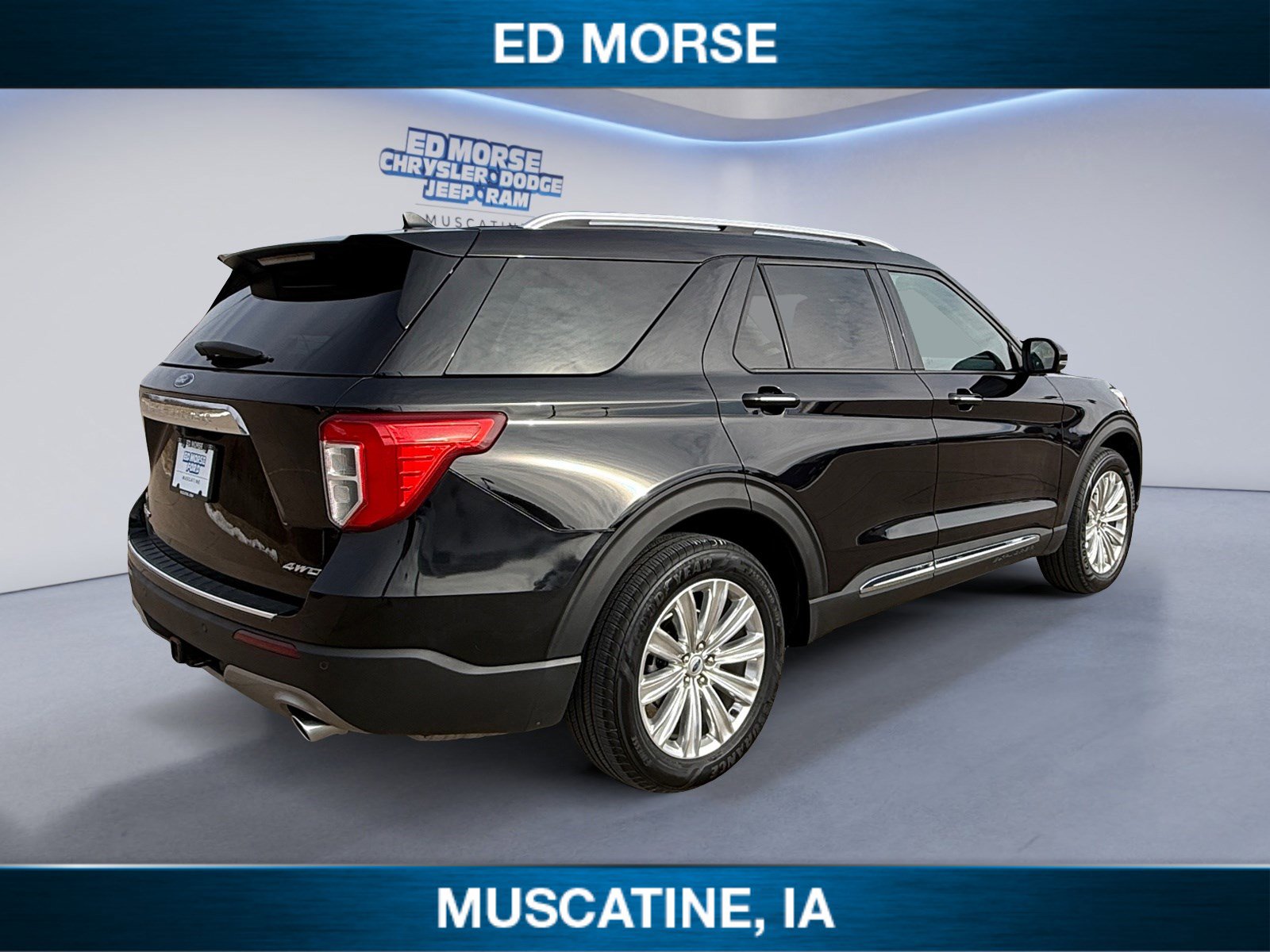 Certified 2022 Ford Explorer Limited w/ Limited Technology Package image 5