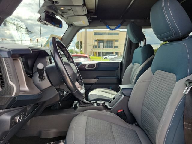 Certified 2022 Ford Bronco Outer Banks w/ Sasquatch Package AWD/4WD image 19