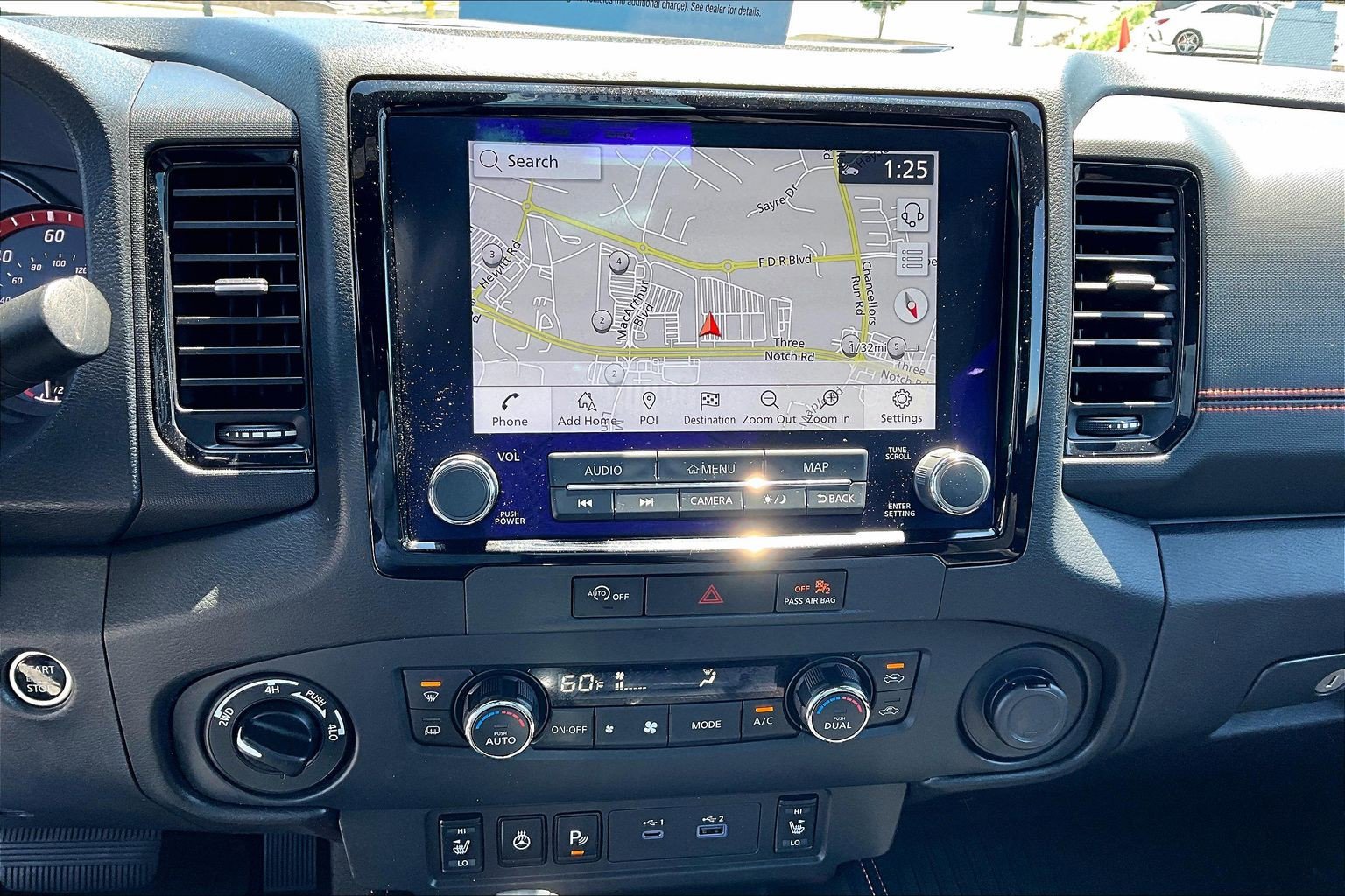 Used 2023 Nissan Frontier PRO-4X w/ Pro Convenience Package AWD/4WD image 16