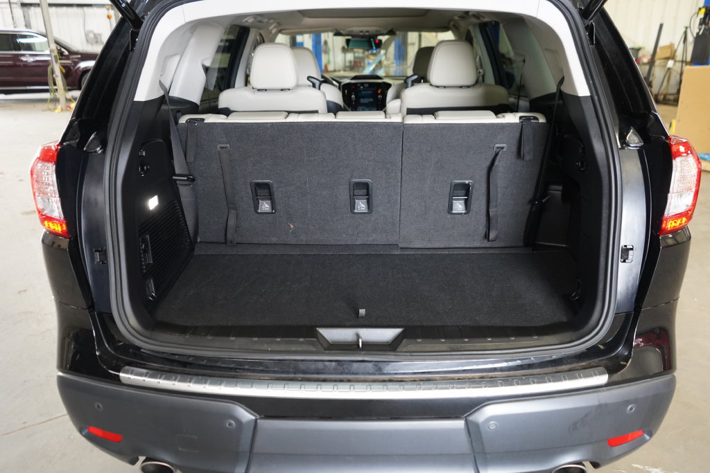 Used 2025 Subaru Ascent Limited w/ Popular Package #1 AWD/4WD image 27