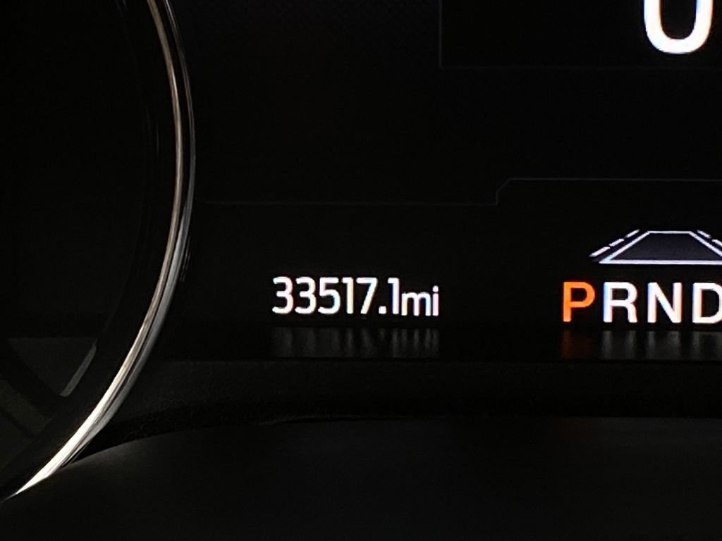 Certified 2022 Ford F350 Platinum w/ Tremor Off-Road Package image 26