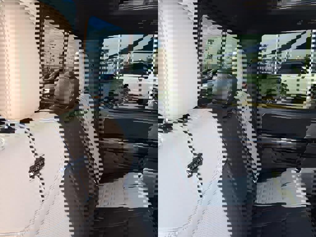 Certified 2023 Ford F150 Lightning Platinum image 15