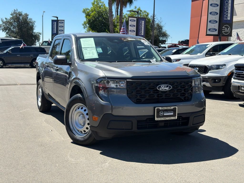 Certified 2025 Ford Maverick XL FWD image 3