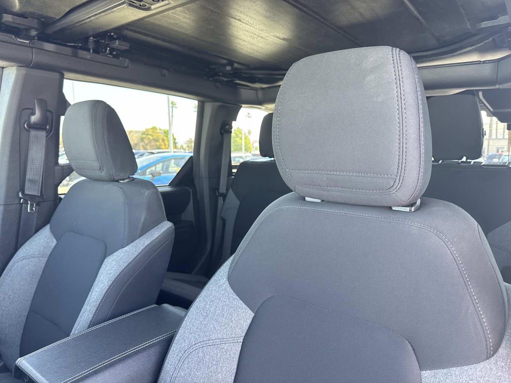 Certified 2025 Ford Bronco Big Bend AWD/4WD image 23