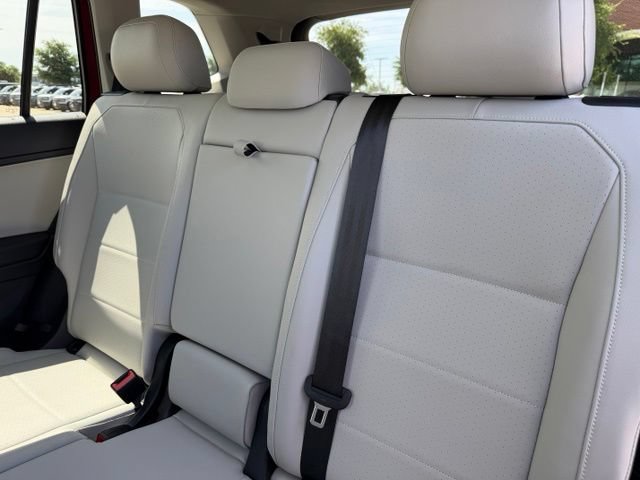 Used 2019 Volkswagen Tiguan SEL FWD image 21