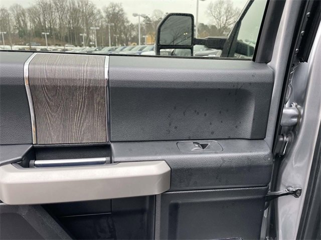 Certified 2020 Ford F350 Lariat w/ Lariat Ultimate Package image 28