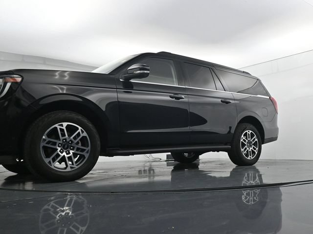 Certified 2025 Ford Expedition Max Active AWD/4WD image 39