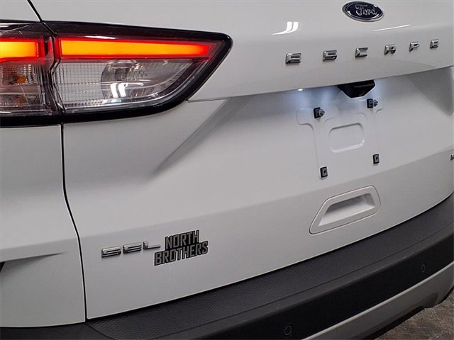 Certified 2022 Ford Escape SEL image 28