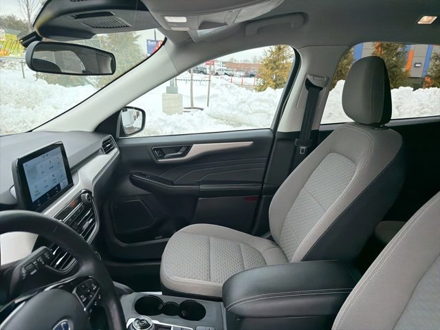 Certified 2022 Ford Escape SE w/ Convenience Package image 18