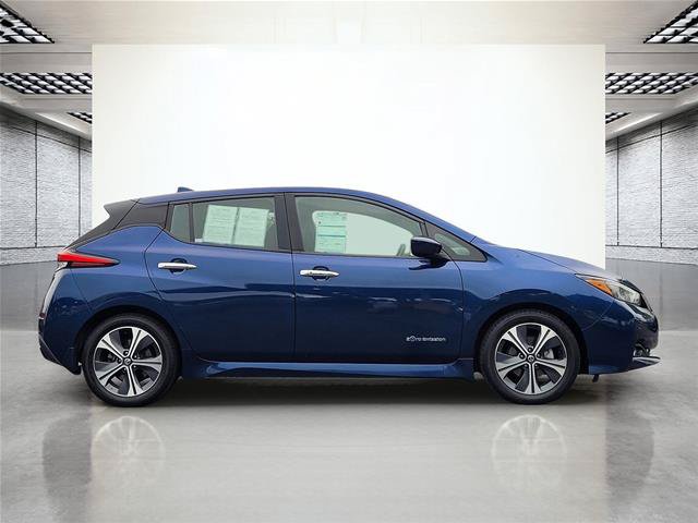 Used 2018 Nissan Leaf SV w/ Protection Package FWD image 5