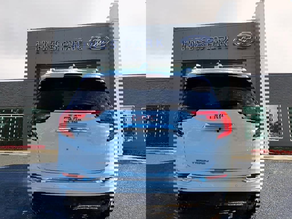 Used 2019 GMC Terrain Denali image 4