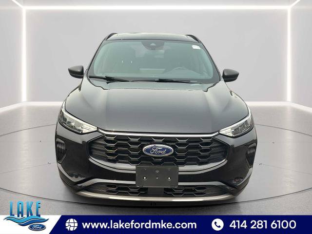 Certified 2024 Ford Escape ST-Line w/ Tech Pack #1 FWD image 2