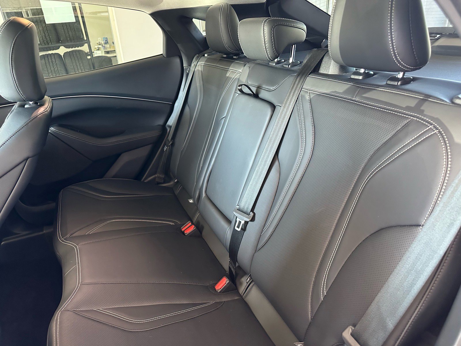 Certified 2024 Ford Mustang Mach-E Premium image 27