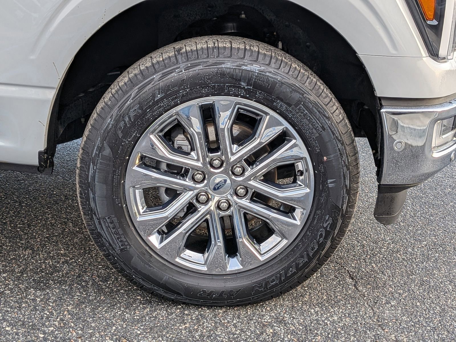 Certified 2024 Ford F150 Lariat w/ FX4 Off-Road Package image 13