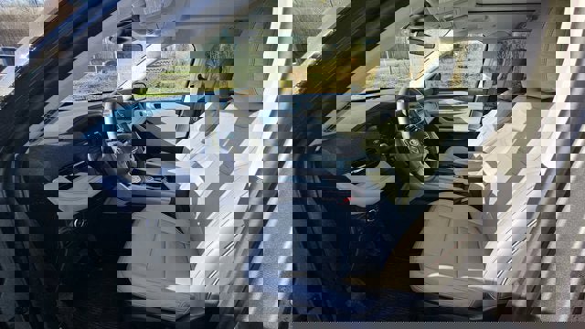 Certified 2025 Ford Explorer Active w/ Active Comfort Package image 13