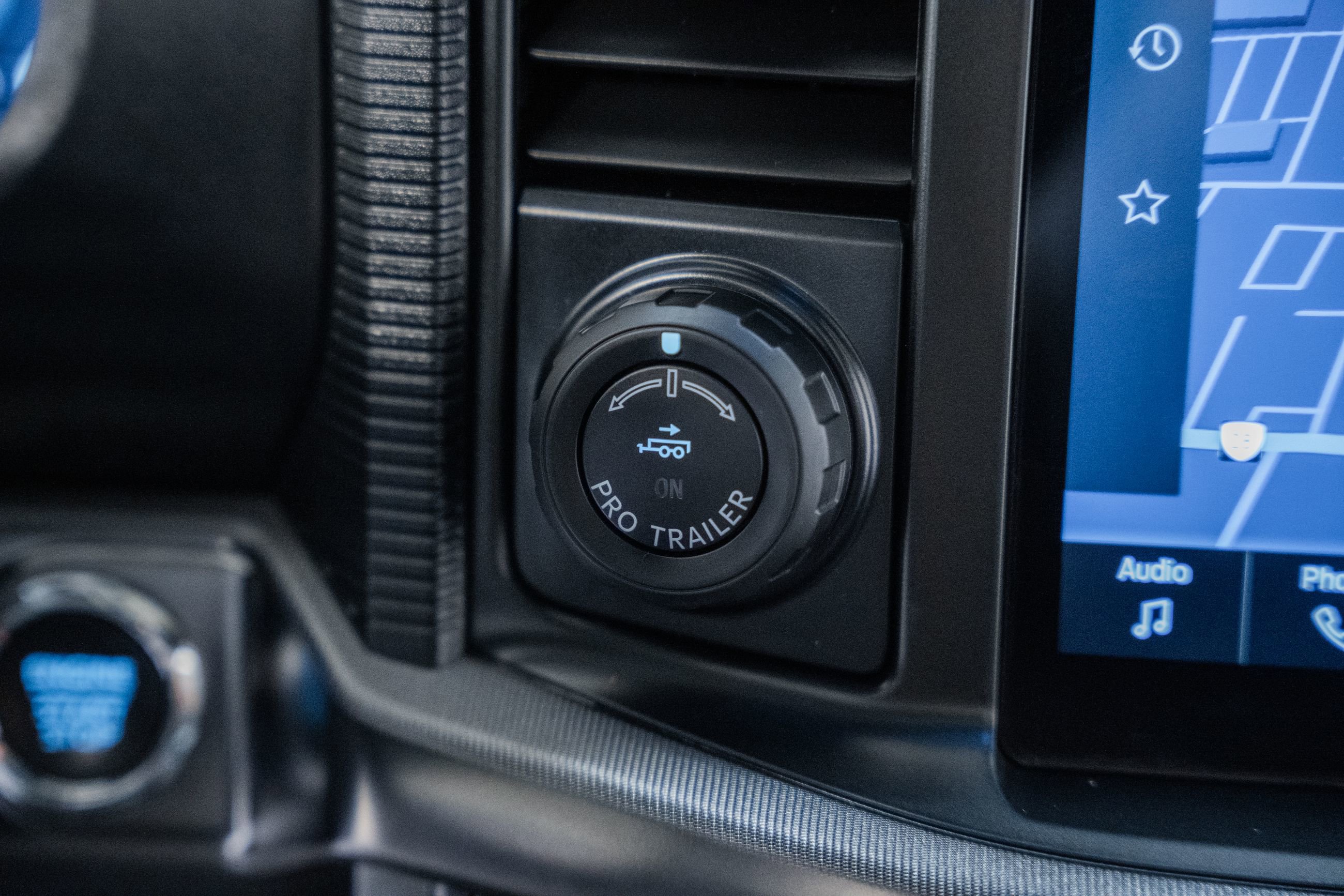 Certified 2024 Ford F150 Lariat w/ Equipment Group 502A High image 32