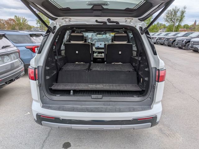 Used 2023 Toyota Sequoia Capstone AWD/4WD image 20