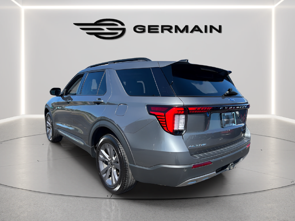 Certified 2025 Ford Explorer Active w/ Active Comfort Package AWD/4WD image 6