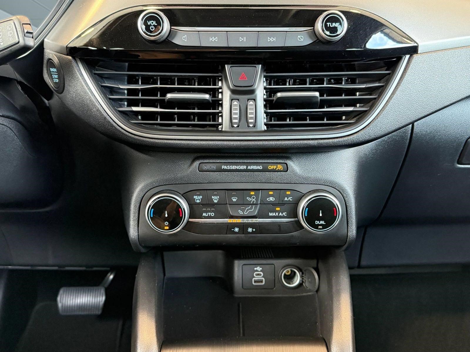 Certified 2025 Ford Escape Active FWD image 21