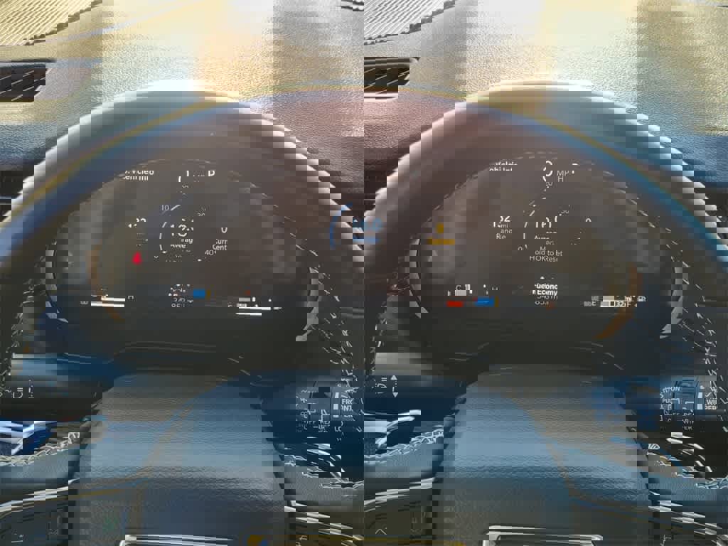 Used 2024 Jeep Grand Cherokee L Altitude image 21